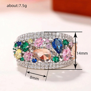 Anello a Goccia Arcobaleno per Donne, Design Geometrico Colorato, Accessorio da Dito per Uso Quotidiano - Product Image 5