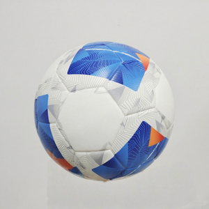 Ballon de football thermocollé personnalisé avec logo 2024, haute qualité, Molten 5000, cuir PU texturé scellé pour match - Product Image 4