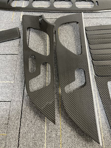 Pour Mercedes-Benz 20-23 GLE350 450, modification intérieure en fibre de carbone véritable, console centrale, levier de vitesses avant pour OLIVER - Product Image 4