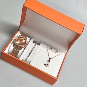 Nuevo Set de Lujo de 5 Piezas para Mujer: Reloj de Pulsera con Diamantes de Imitación, Pulsera, Pendientes, Collar y Anillo - Set de Regalo de Moda Casual para Damas - Product Image 1