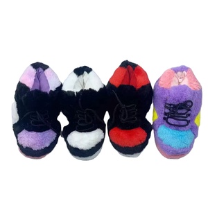 Femme Femme <span class=keywords><strong>Homme</strong></span> <span class=keywords><strong>Homme</strong></span> <span class=keywords><strong>Homme</strong></span> Couple Fluffy Fuzzy Plush Indoor Home Stuffed Trainer Sneaker Pantoufles avec semelle antidérapante - Product Image 1