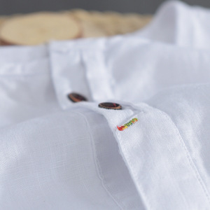 Camicie da <span class=keywords><strong>Uomo</strong></span> in <span class=keywords><strong>Lino</strong></span> OEM <span class=keywords><strong>100</strong></span>% <span class=keywords><strong>Lino</strong></span> Senza Colletto Manica Corta Mezza Abbottonatura Casual Tinta Unita Fornitura Diretta dalla Fabbrica - Product Image 6