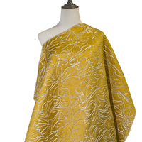 KEER Robe damassée de haute qualité Tissu jacquard brocart Approvisionnement en gros personnalisé pour mariage Design de mode pour vêtements