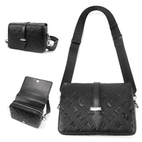 2025 sac fourre-tout en cuir PU pour hommes de luxe personnalisé sac à dos polochon sac à main Logo complet doublure en Polyester Sport Gym voyage Style OEM ODM