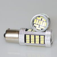 Pièces de véhicule et accessoires d'éclairage Ampoule LED automobile pour clignotant, frein, marche arrière - 12V Blanc 92LED/92SMD/4014/S25/P21W/Ba15s