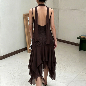 Robe de soirée asymétrique style vintage, ornée de perles florales, taille naturelle froncée, dos nu sexy, pour club et soirée, écologique - Product Image 3