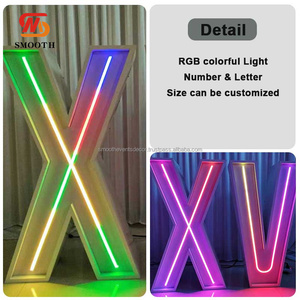 Luces LED RGB con Letras XV para Decoración de Eventos, Fiestas y Fondos de Boda - Product Image 4