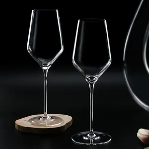 Fornitore di fabbrica all'ingrosso di cristallo creativo vino rosso calici di vetro bicchieri di vino