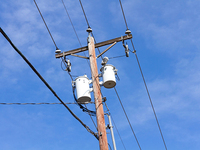 Transformateur de distribution monophasé toroïdal immergé dans l'huile, 11 kV, 10 kVA, 50 Hz, à pôles en cuivre