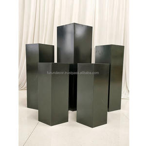 Table à dessert carrée en métal de haute qualité, neuve d'usine, pour la décoration de scène de mariage et d'événements festifs - Product Image 5