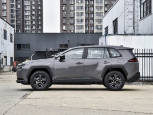<span class=keywords><strong>Toyota</strong></span> RAV-4 5 <span class=keywords><strong>portes</strong></span> 5 places SUV 2WD/4WD <span class=keywords><strong>Essence</strong></span>/Hybride Conduite à gauche Multicolore Neuf/<span class=keywords><strong>Occasion</strong></span> Bestseller - Product Image 4