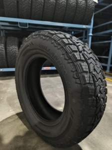 ยางรถยนต์จีนคุณภาพพรีเมียมขายส่ง ขนาด 16 นิ้ว 205R16C 215/65R16 245/70R16 ยางรถบรรทุกแบบไม่มียางใน - Product Image 1