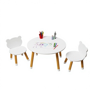 Ensemble table et chaises pliantes multifonctionnelles en bois pour enfants - Design contemporain pour les chambres d'enfants, la salle à manger, la cuisine, le salon - Product Image 4