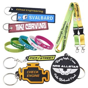 Wholesale Promotional Business Corporate Craft Gifts Items Sets Personalized Custom Your Logo Keychain Lanyard Product Gift Set