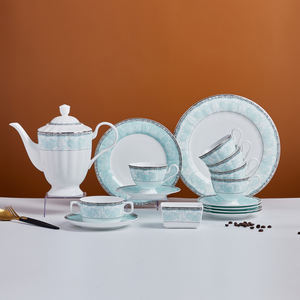 Hotel Bone China Vaisselle Plats Assiettes Emballage écologique certifié LFGB Ramequin Assiettes modernes <span class=keywords><strong>en</strong></span> porcelaine osseuse pour la gastronomie - Product Image 1