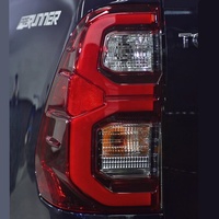 Feux arrière LED rouges/transparents/fumés JOP4X4 pour Toyota Hilux Revo 2015-2024 avec logo Hilux
