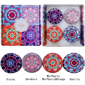 Bougie aromatique à la cire de soja florale dans un pot en métal avec couvercle, style classique fait main, décoration d'intérieur, cadeau - Product Image 3