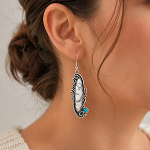 Orecchini pendenti lunghi bianchi intagliati per donna, stile vintage, accessori per l'uso quotidiano - Product Image 2