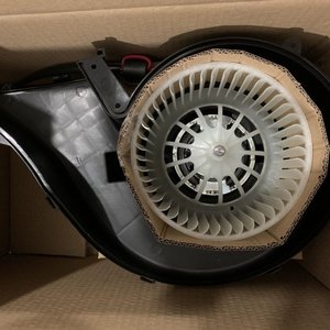 Ventilateur de refroidissement DAuto Parts 2026 pour camions, moteurs de tracteurs, remorques, moteur de soufflerie 84223449 82349000 - Product Image 1