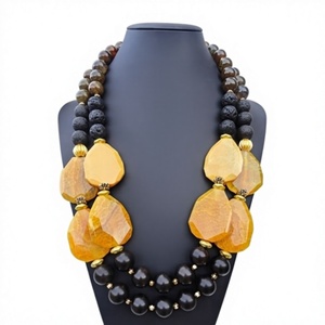 Collar de Resina de Diseño Artesanal Nuevo de la Mejor Calidad al por Mayor, Joyería Vintage Linda y Moderna de Primera Calidad para Mujer - Product Image 2