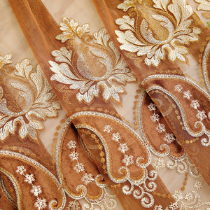 豪華なヨーロッパ風シェニールゴールド刺繍入り既製ウィンドウカーテン、リビングルーム用刺繍遮光カーテン - Product Image 5