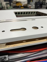 Machine de fraisage CNC personnalisée pour trous de serrure et fentes de charnière de portes en bois, pour le travail du bois intérieur