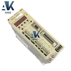 ยี่ห้อใหม่ในสต็อก YASKAWA SGDH-02AE Sigma II เซอร์โวแอมพลิฟายเออร์ในสต็อก - Product Image 1