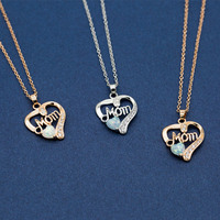 Pendentif Cœur en Cuivre et Opale pour Maman, Breloque Cœur en Strass, Bijou Argenté, Cadeau pour Mère, Collier