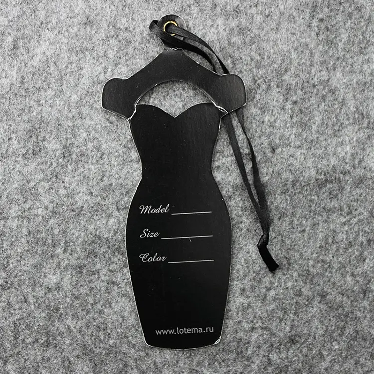 Etiqueta de pendurar roupas femininas preta irregular direta da fábrica com fita
