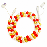 Câble de charge FASHLINK Luxe Or Rouge Perles 4-en-1 USB Type C Multi-Connecteur Accessoire de Mode Festif