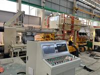 Presse d'extrusion de profilés en aluminium Hengda 2500T à courte portée, grande tonnage, haute efficacité, usinage CNC, puissance 580 kW