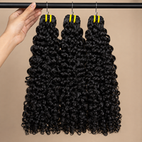 Vente en gros de mèches de cheveux humains bouclés 100% naturels vietnamiens, extensions vierges naturelles rebondissantes, cheveux bouclés bruts birmans et indiens