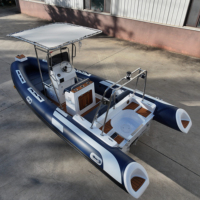 Bateau à rames en fibre de verre CE 5,8 m, bateau rapide