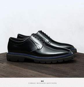 Chaussures pour hommes en cuir brillant, faites à la main - Nouveau style 2025, chaussures habillées décontractées, brogues à plateforme, bout pointu, chaussures Oxford pour un usage décontracté - Product Image 2
