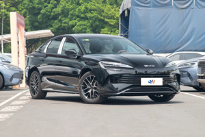 BYD Seal 07 DM Modèle 2024 DM-i 125KM Berline Hybride de Luxe Volant <span class=keywords><strong>à</strong></span> Gauche Pneus R18 1-25000 Miles <span class=keywords><strong>Voiture</strong></span> d'<span class=keywords><strong>Occasion</strong></span> - Product Image 3