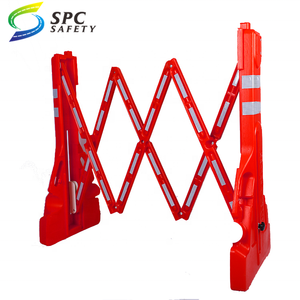 Barricada de seguridad retráctil de plástico móvil, control de multitudes, puerta rellena de agua, VALLA DE <span class=keywords><strong>TRÁFICO</strong></span> extensible portátil, gran oferta - Product Image 2