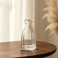 Flacon de parfum en cristal cannelé haut de gamme, style français, vide, en verre conique, pour la vente en gros, idéal pour les diffuseurs d'ambiance personnalisés.