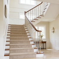 Balustrade d'escalier en alliage d'aluminium de style luxueux pour intérieur, vente en gros, pour villas, appartements et hôtels
