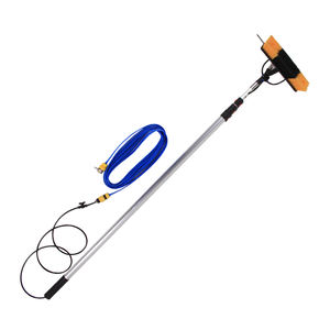 Brosse de nettoyage <span class=keywords><strong>pour</strong></span> panneaux solaires Brosse de nettoyage multifonctionnelle à jet d'eau Poteau alimenté en eau avec brosse de nettoyage de vitres avec grattoir - Product Image 6