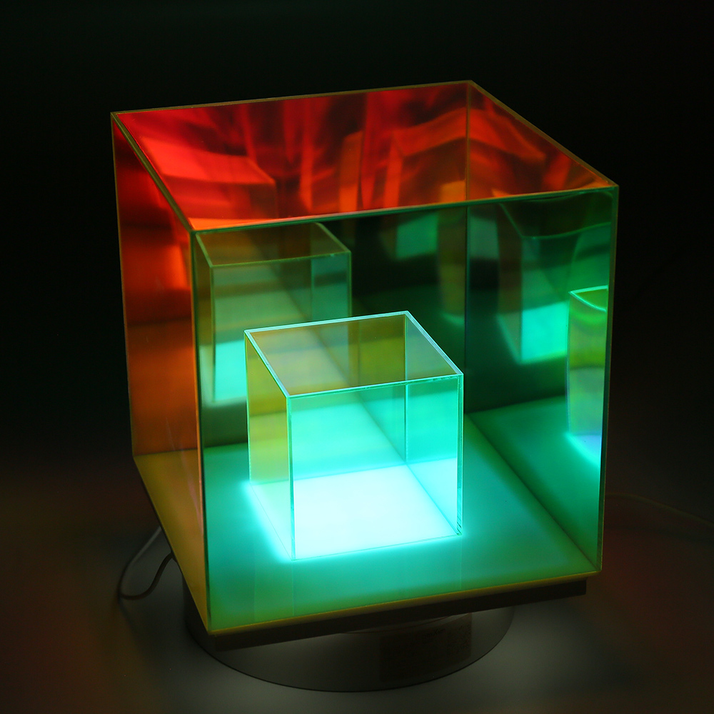 Factory wholesale cube cube lamp led color table lamp cube box acrylic color desk lamp