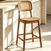 Tabouret de bar en rotin de style mid-century, tabouret de comptoir en bois d'hévéa, chaise de bar de cuisine en rotin indonésien tressé à la main avec dossier