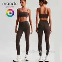 Sportbeha met verstelbare dunne bandjes, rugloos, en high waist leggings zonder camel toe effect, 2-delige set voor dames.