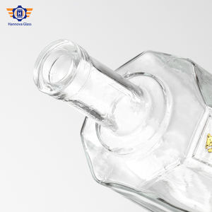 <strong>Best</strong> Selling 700ml 750ml Hot Stamped Liquor Spirits Bottle New Products with Cork Sealing and square Glass <strong>Whiskey</strong> <strong>Decanter</strong> - Product Image 4