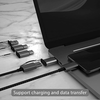 Adaptador USB-C a USB con Salida CC de 3A, Carga Rápida OTG, Transferencia de Datos USB 2.0, Aleación de Aluminio, Certificación CE, ROHS, FCC, Móvil