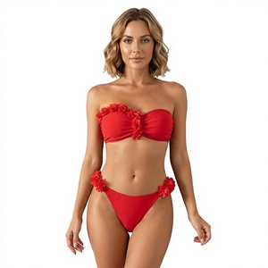 Conjunto de Bikini de 2 Piezas para Mujer, Color Rojo, con Apliques Florales en 3D, Top Bandeau sin Tirantes, Traje de Baño de Corte Alto, para Playa y Verano - Product Image 2
