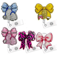 Offre Spéciale – Porte-Badges en Acrylique Scintillant avec Accessoires Mignons (Noeud, Stéthoscope) et Enrouleur Rétractable pour Infirmières