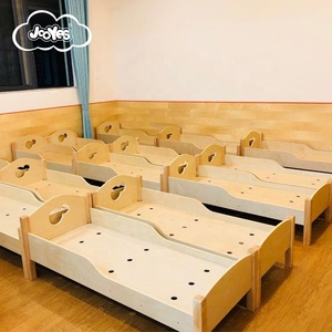 Camas Apilables de Madera para Niños, Alternativa Moderna y Ecológica a las Literas de Jardín de Infancia, Camas Escolares que Ahorran Espacio con <span class=keywords><strong>Ruedas</strong></span> - Product Image 2