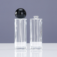 Flacon pulvérisateur en verre transparent vide de 50 ml avec bouchon en aluminium, col serti de 15 mm, forme cylindrique, pour parfum, avec pompe et filtre.