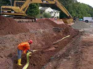 Ruban d'avertissement de pipeline souterrain extérieur personnalisé 100% vierge LLDPE 80um épaisseur 100mm largeur - Product Image 6