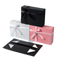 Petite boîte cadeau magnétique de luxe personnalisée pour bijoux, avec des designs vibrants et expressifs